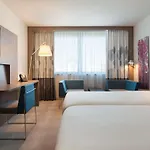Novotel Paris Stade Basilique Hotel 4*