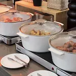 Novotel Paris Stade Basilique ホテル サン＝ドニ