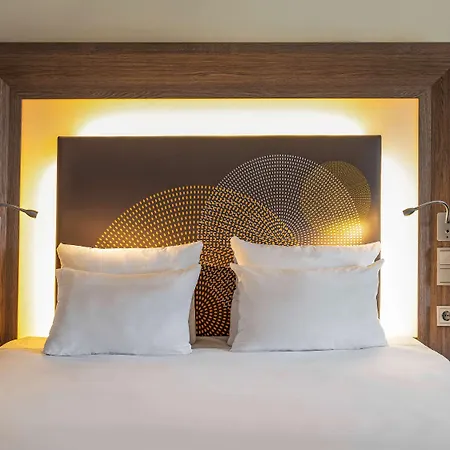 Novotel Paris Denis Stade Basilique Hotel