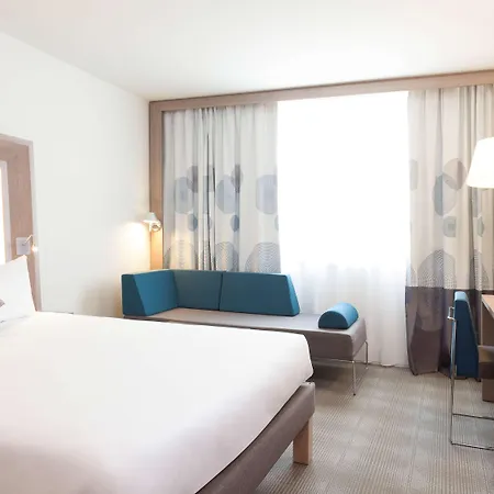 Hotel Novotel Paris Denis Stade Basilique