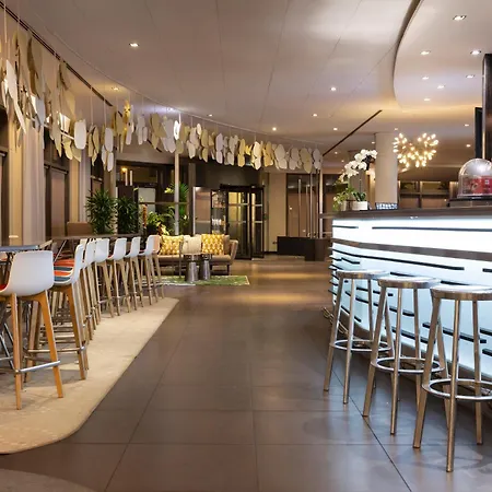 Novotel Paris Denis Stade Basilique Hotel