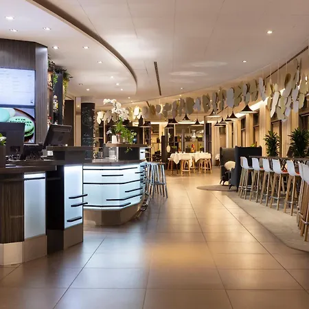Hotel Novotel Paris Denis Stade Basilique
