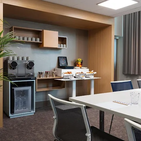 Novotel Paris Denis Stade Basilique 4*