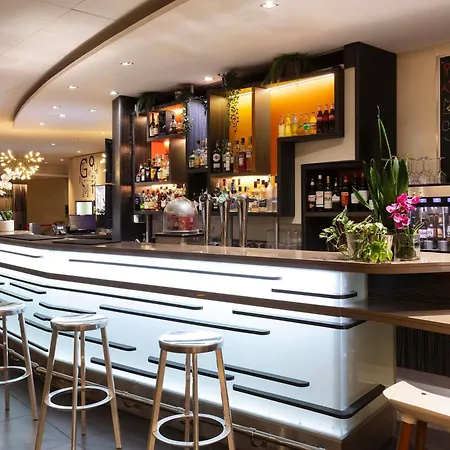 Hotel Novotel Paris Denis Stade Basilique