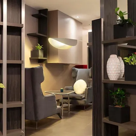 Novotel Paris Denis Stade Basilique Hotel Saint-Denis-en-Margeride