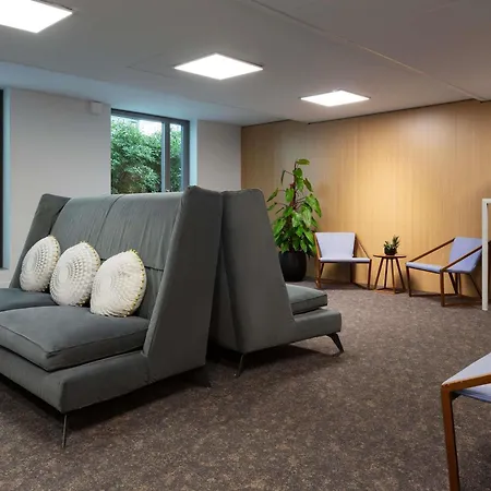 Novotel Paris Denis Stade Basilique Hotel 4*