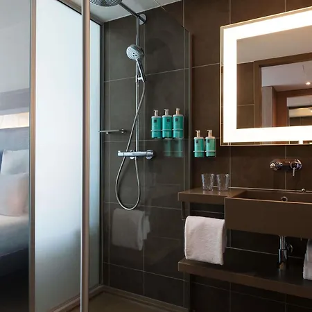 Novotel Paris Stade Basilique Hotel 4*