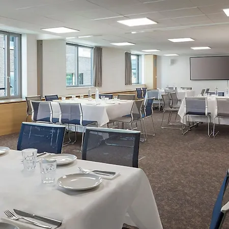 Novotel Paris Stade De France Basilique Hotel 4*