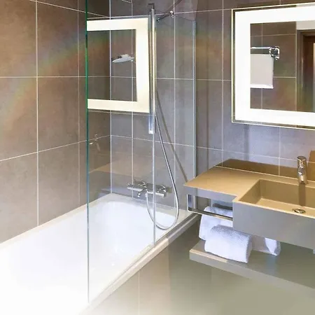 ホテル Novotel Paris Stade Basilique サン＝ドニ