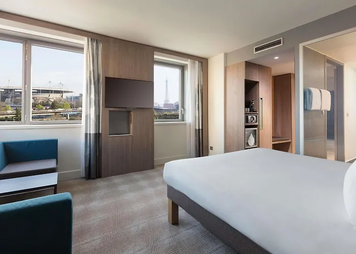 Novotel Paris Stade De France Basilique Szálloda