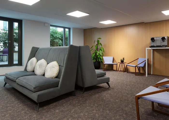 Novotel Paris Stade De France Basilique Szálloda 4*