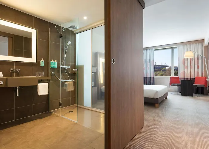 Novotel Paris Stade De France Basilique 4*