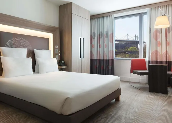 Novotel Paris Stade De France Basilique Szálloda 4*