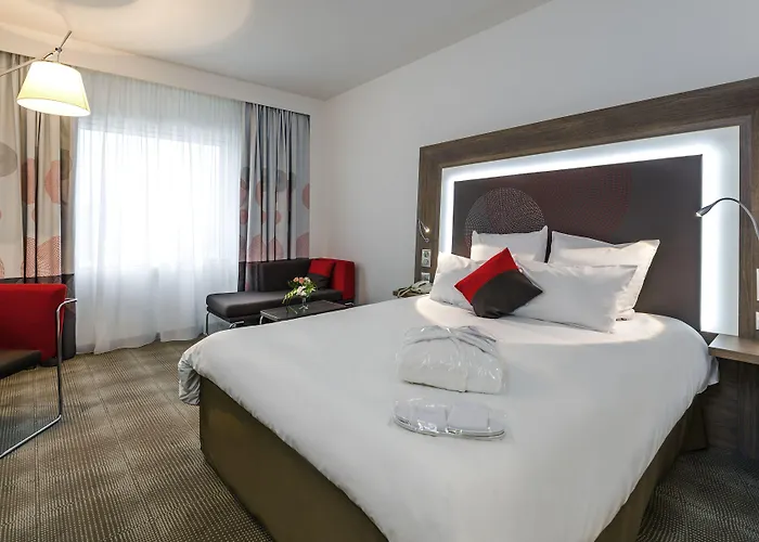 Novotel Paris Stade De France Basilique Szálloda 4*