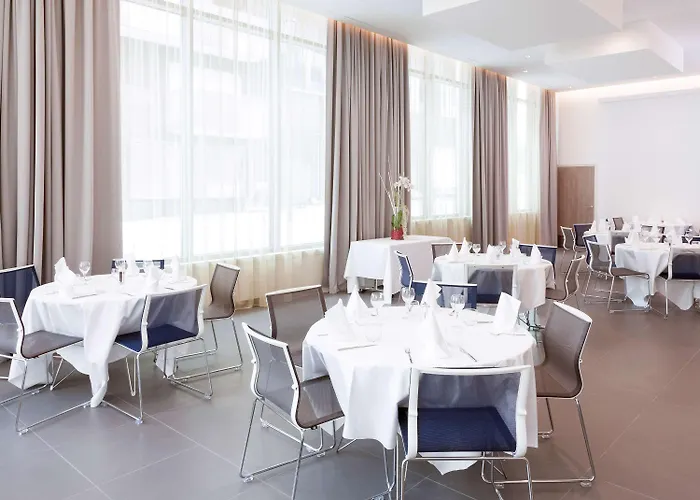 Novotel Paris Stade De France Basilique Saint-Denis